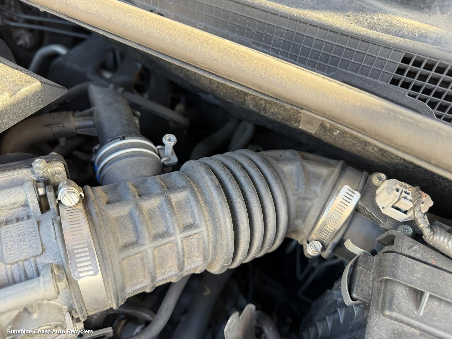 2012-2017 Nissan Pulsar Air Cleaner Duct Hos