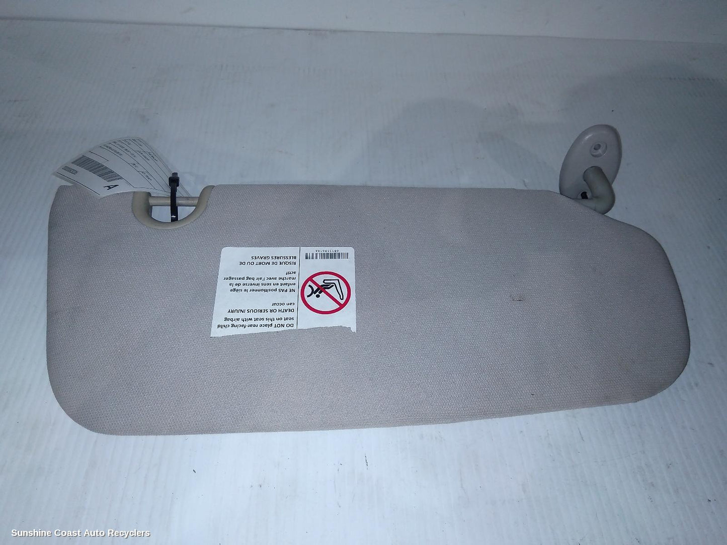 2012 Jeep Patriot Sunvisor