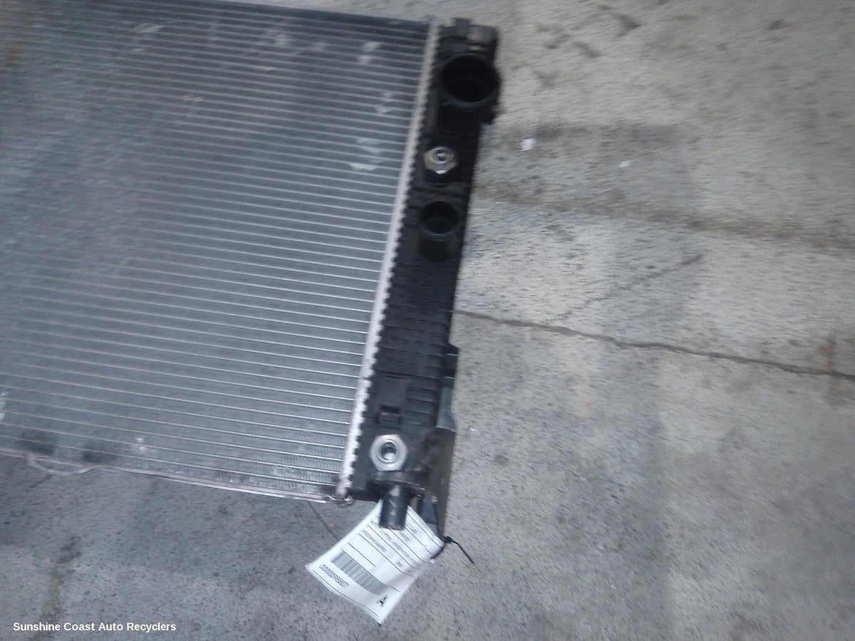 2007-2015 Mercedes C Class Radiator