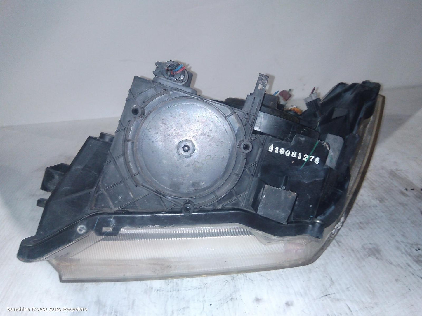 2012 Nissan Navara Right Headlamp
