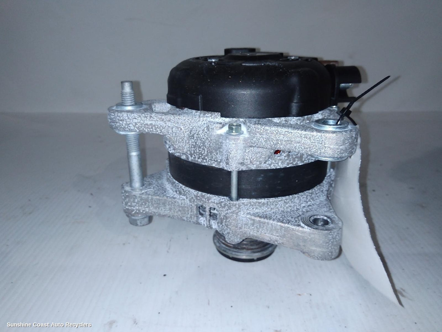 2023 Peugeot Partner Alternator