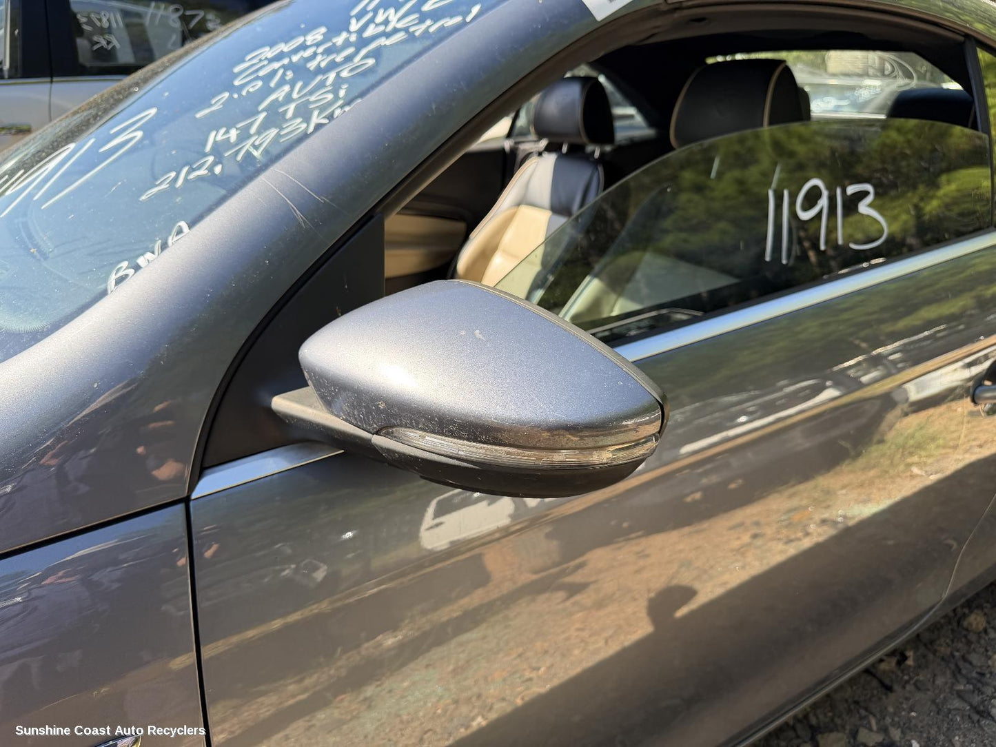2008-2014 Volkswagen Eos Left Door Mirror