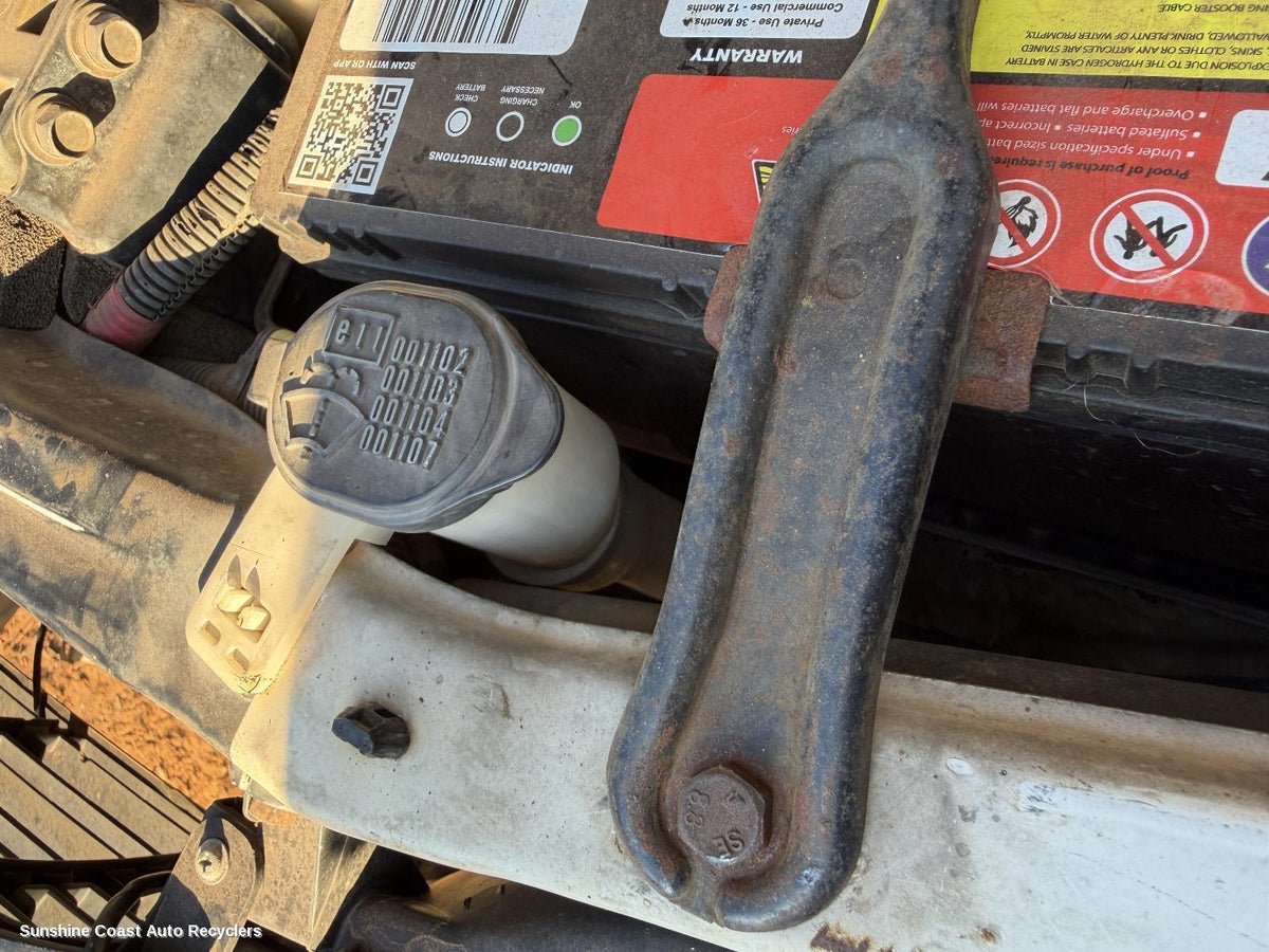 1998-2007 Toyota Landcruiser Washer Bottle