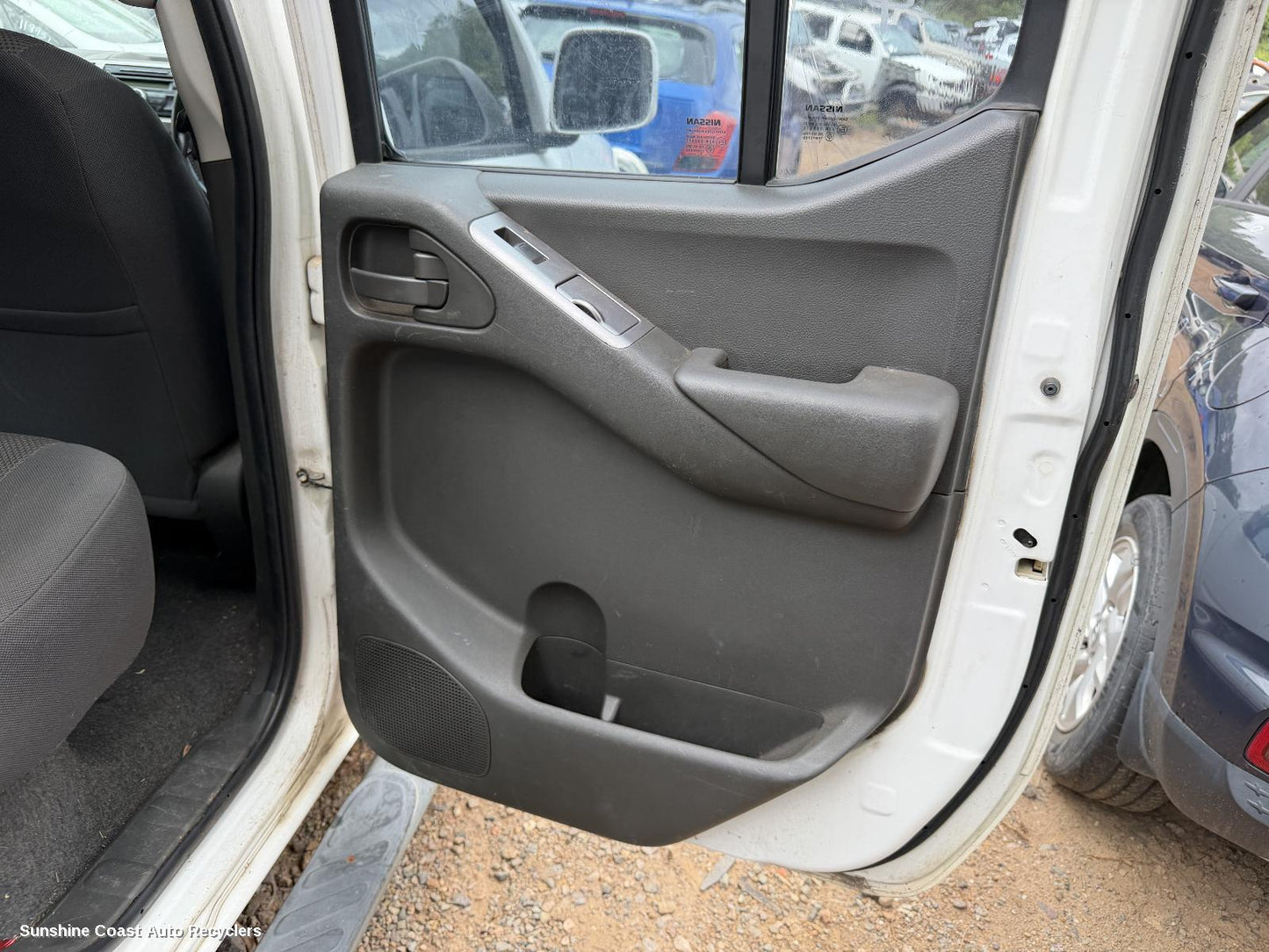 2011 Nissan Navara Ashtray