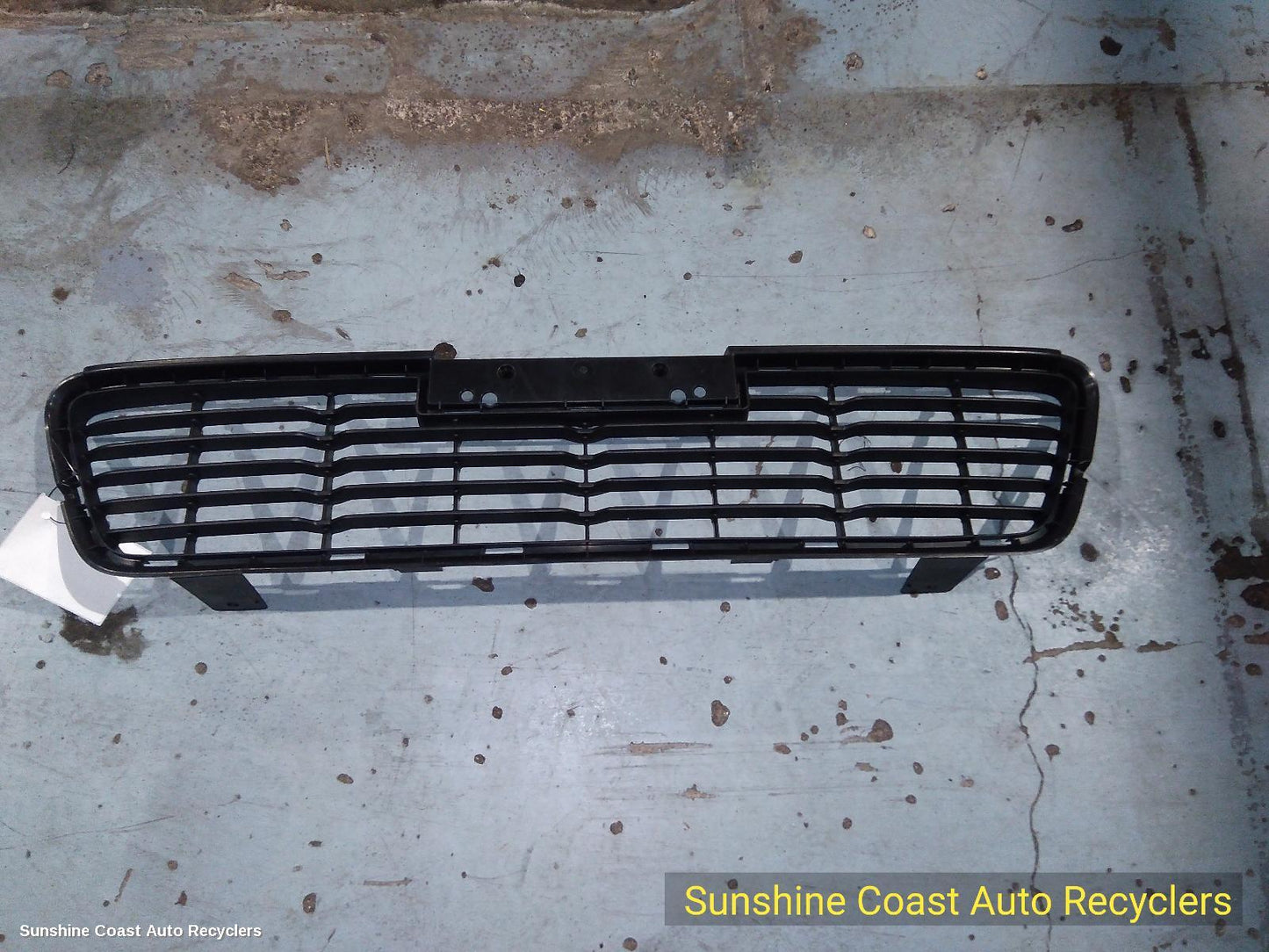 2019 Toyota Hilux Grille