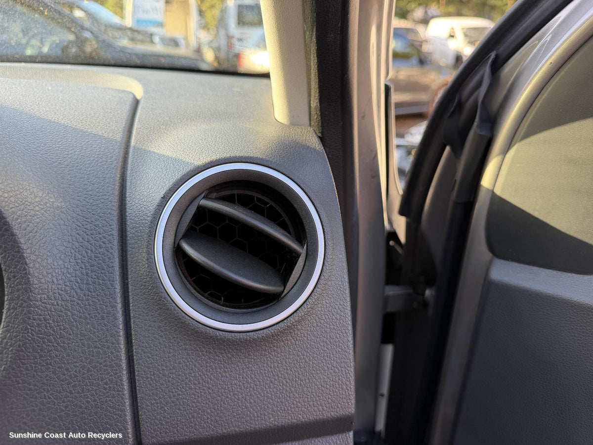 2011-2022 Volkswagen Amarok Misc
