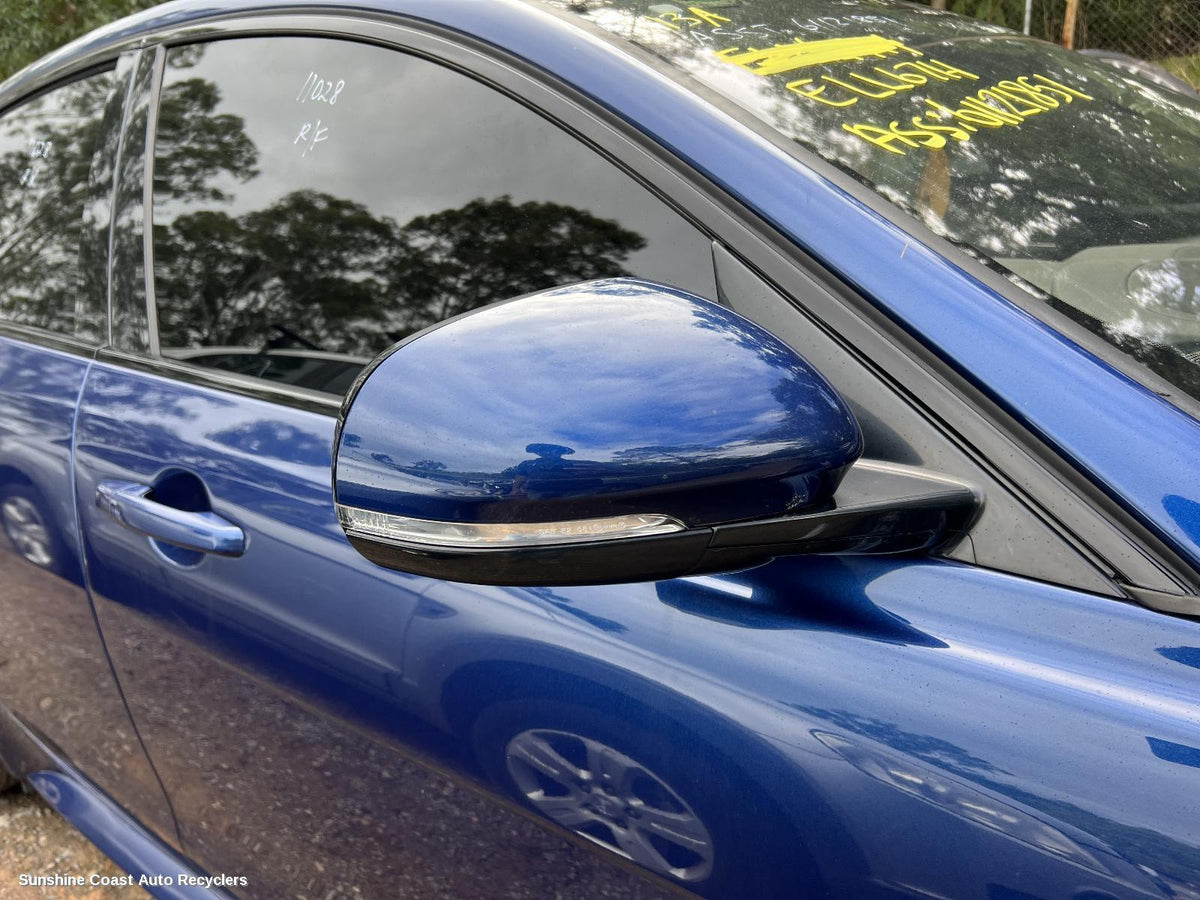 2015-2019 Jaguar Xe Right Door Mirror