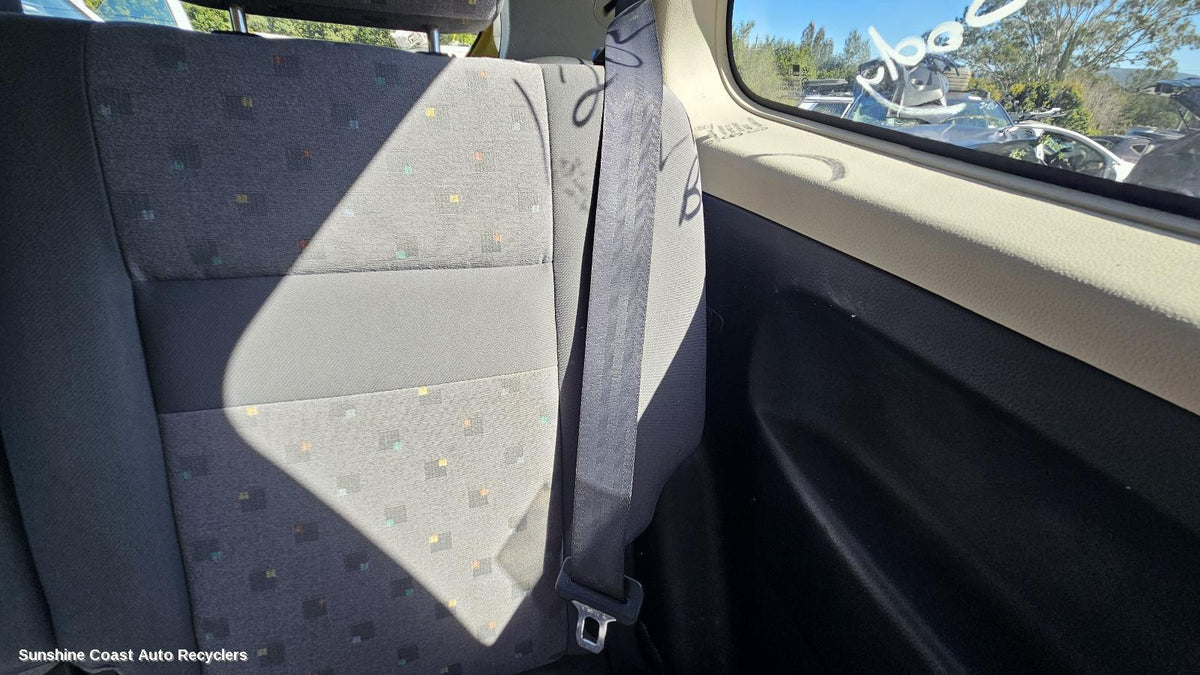 2002-2005 Hyundai Getz Seatbelt Stalk