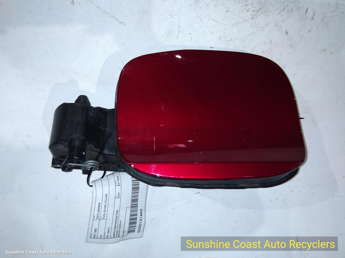 2021-2026 Mitsubishi Outlander Fuel Door   Filler