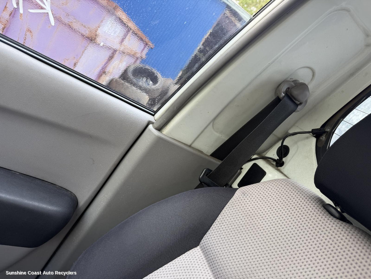 2006-2009 Mitsubishi Triton Seatbelt Stalk
