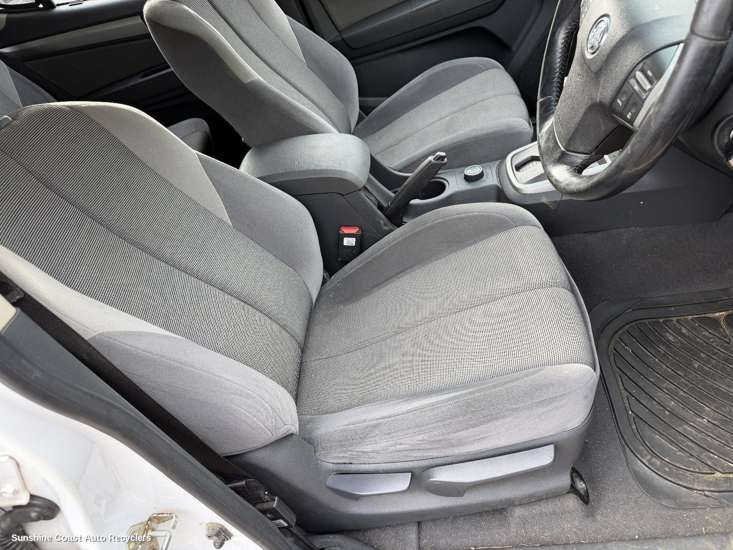 2012-2016 Holden Colorado Front Seat