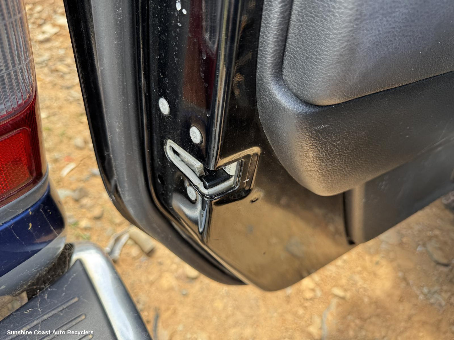 2013 Jeep Wrangler Door Boot Gate Lock