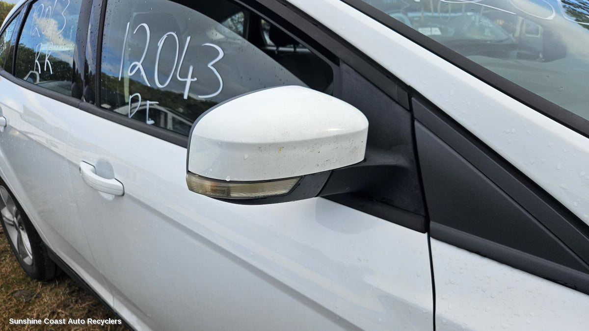 2011-2015 Ford Focus Right Door Mirror