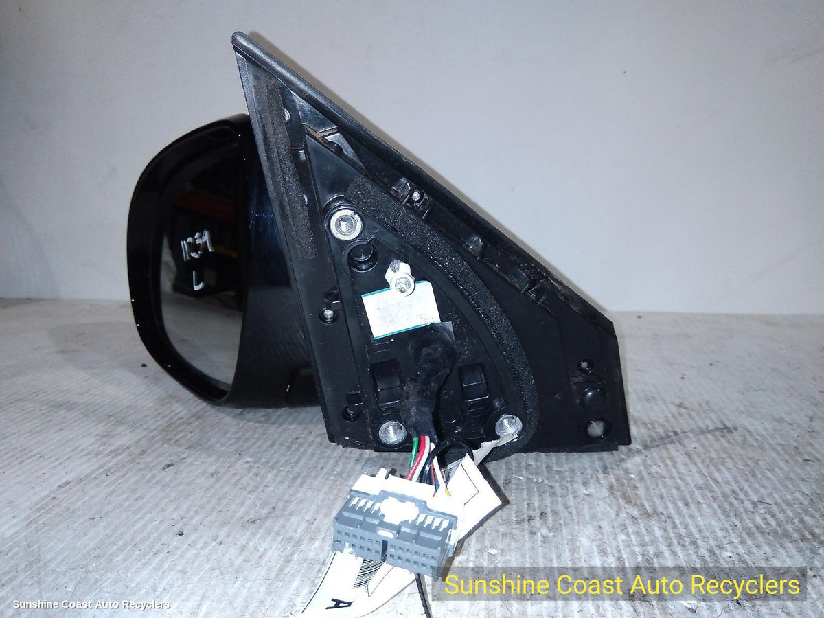 2015-2020 Kia Sorento Left Door Mirror