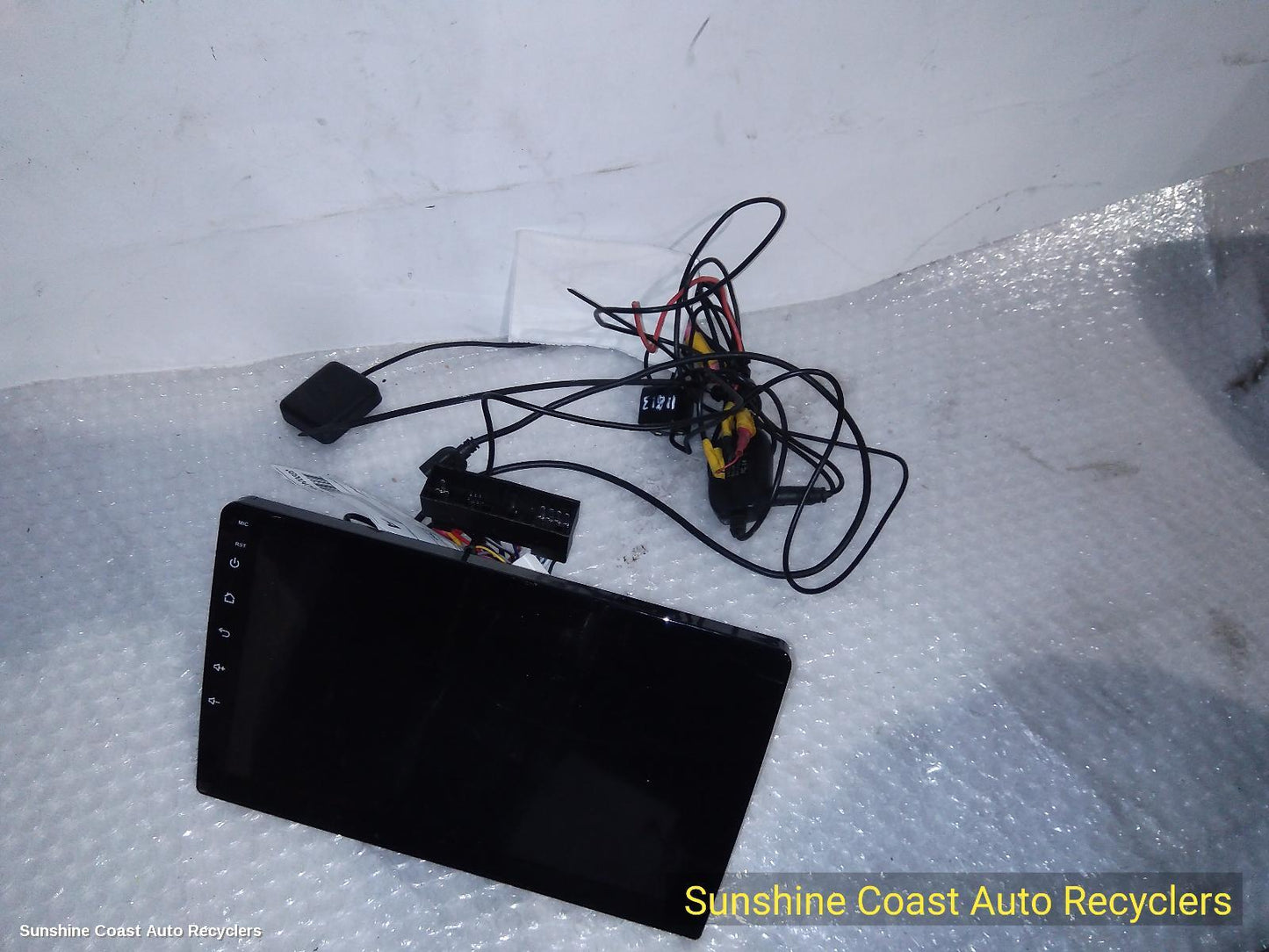 2014-2020 Kia Carnival/grand Carnival Radio Cd Dvd Sat Tv