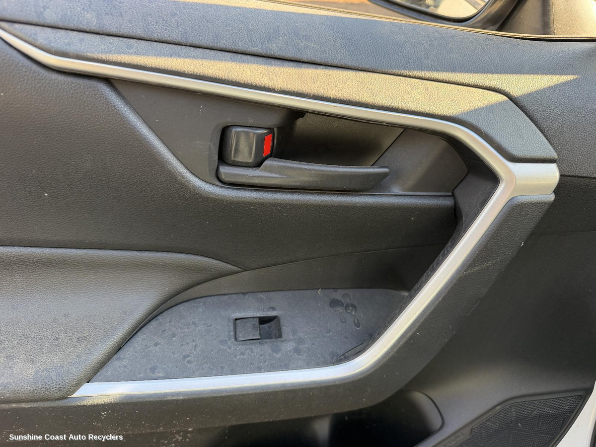 2018-2025 Toyota Rav4 Door Handle
