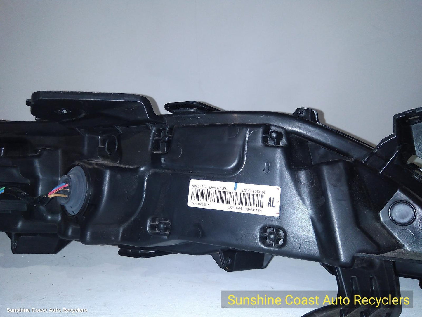 2020-2026 Mitsubishi Eclipse Cross Left Indicator Fog Side