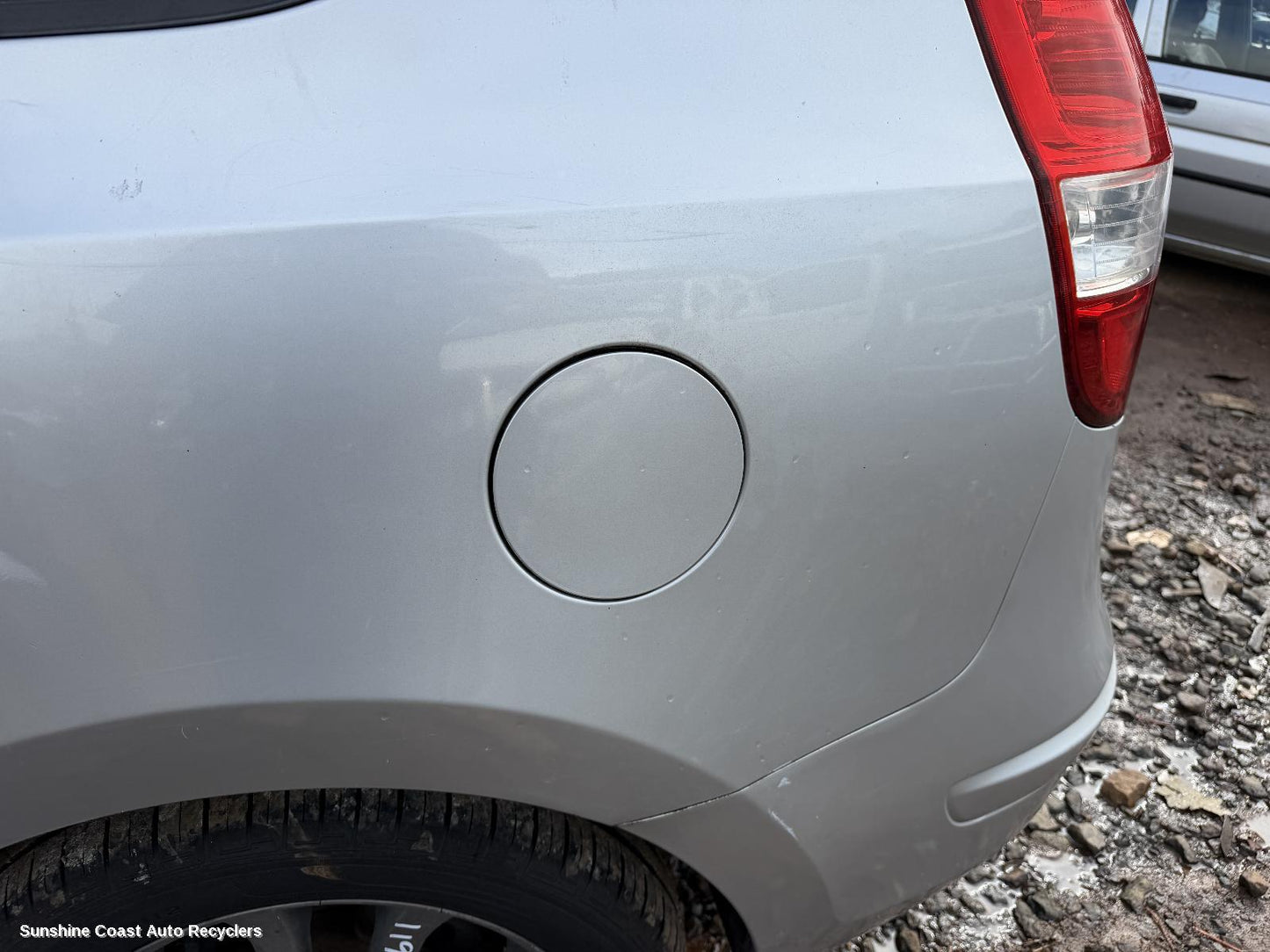 2007-2012 Hyundai I30 Fuel Door   Filler