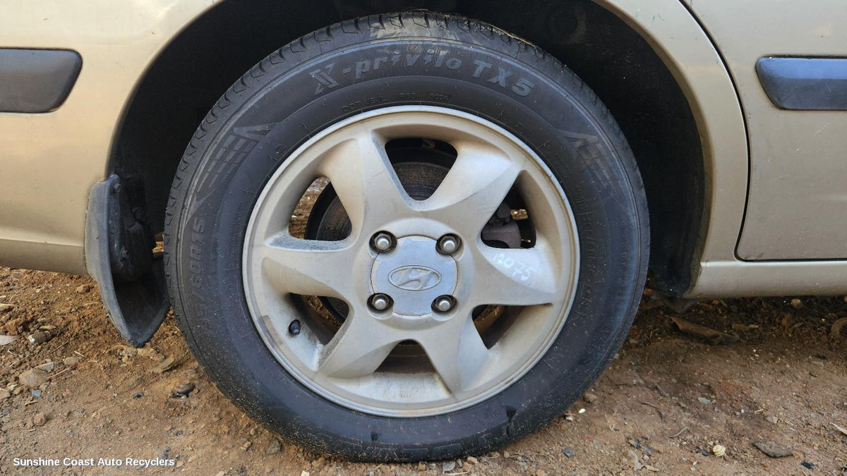 2000-2003 Hyundai Elantra Tyre