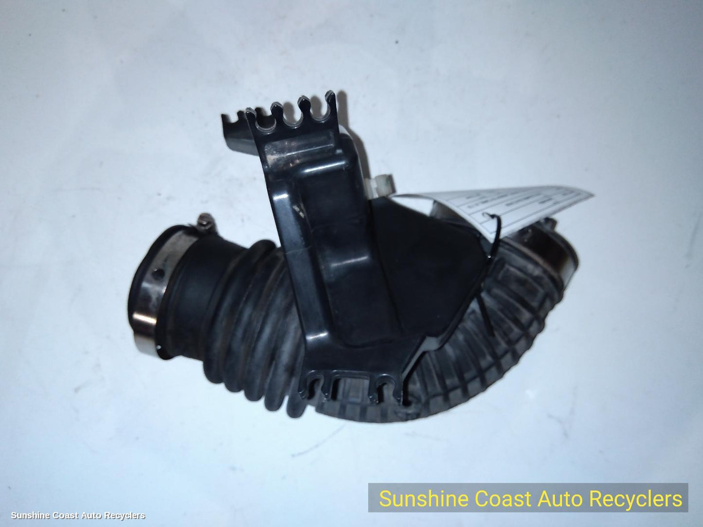 2010-2015 Nissan Navara Air Cleaner Duct Hos