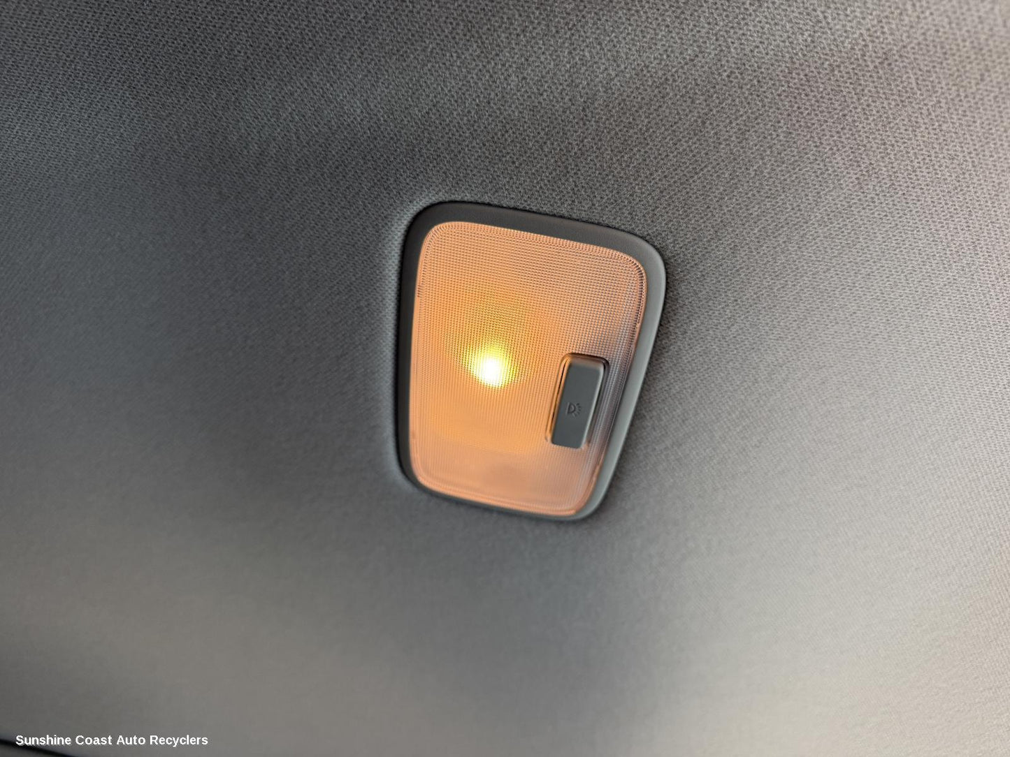 2020-2026 Kia Stonic Courtesy Light