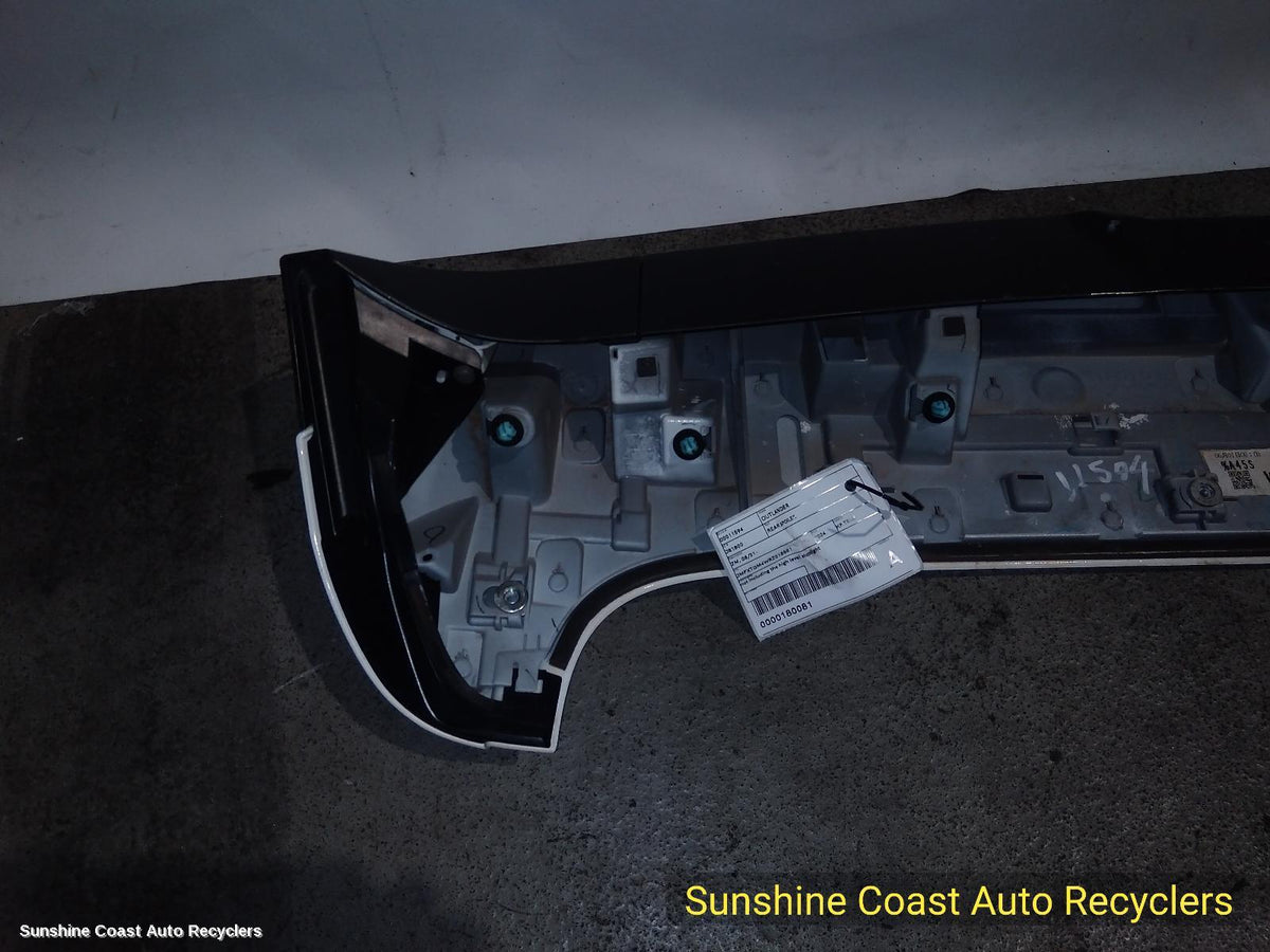 2021-2026 Mitsubishi Outlander Rear Spoiler
