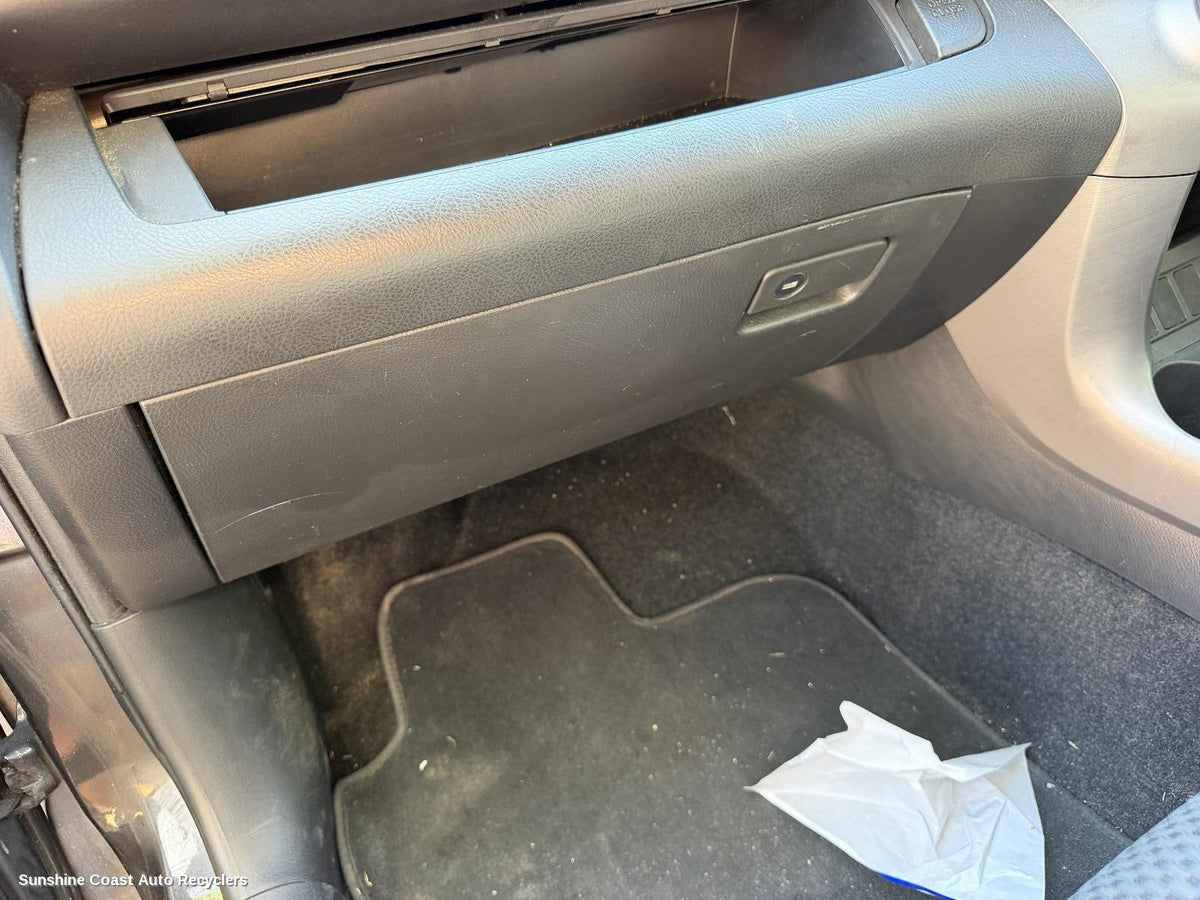 2005-2012 Toyota Rav4 Glove Box