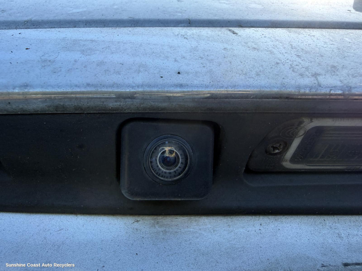 2006-2010 Mercedes R Class Reverse Camera