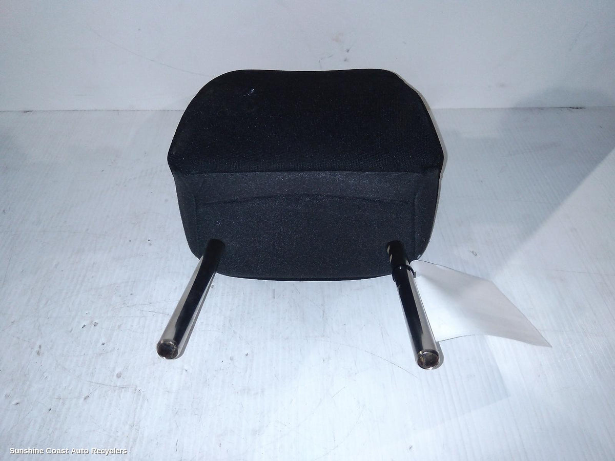2019-2025 Mazda Cx30 Headrest