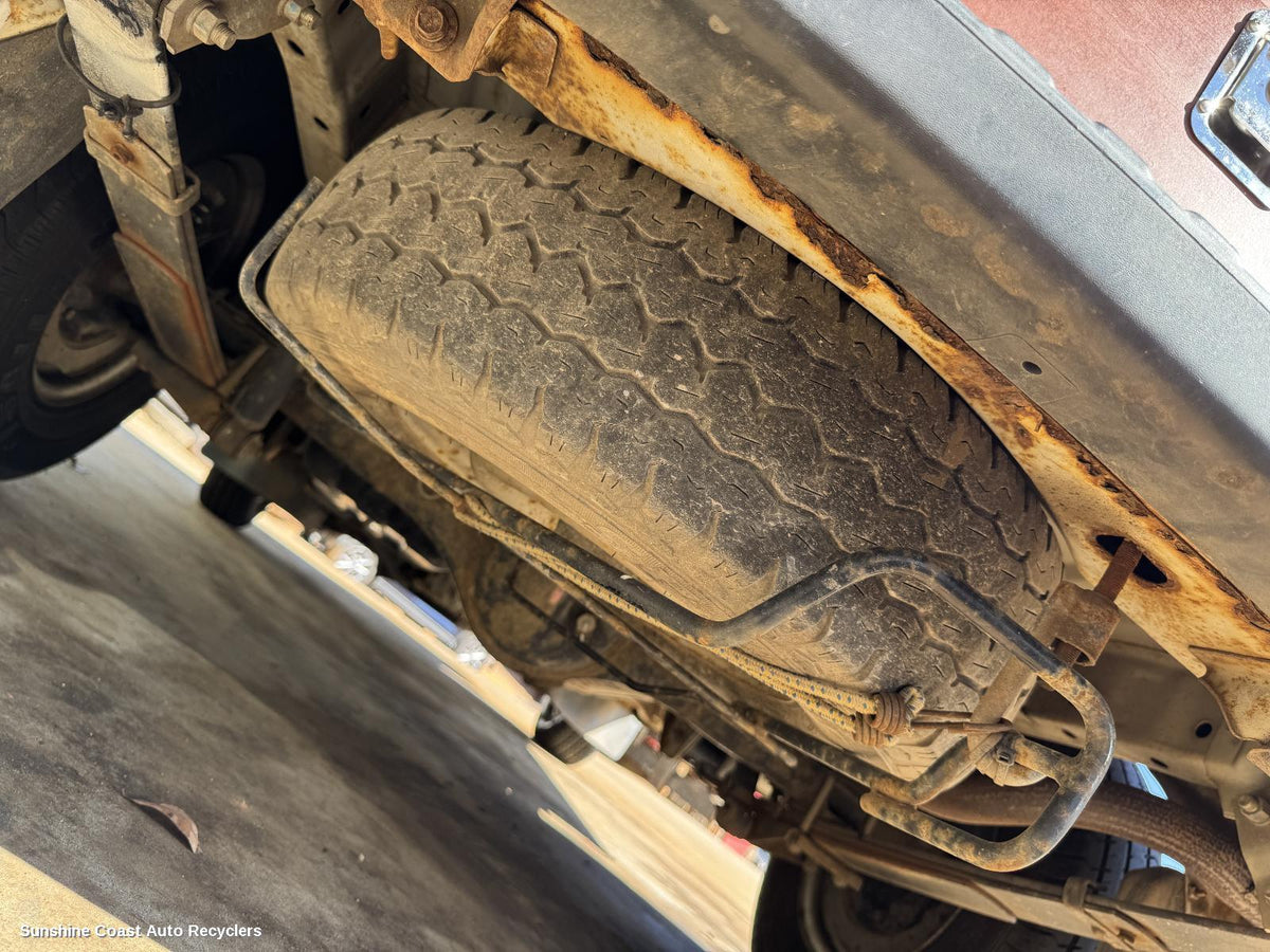 1994-2013 Mitsubishi L300 Spare Wheel Carrier
