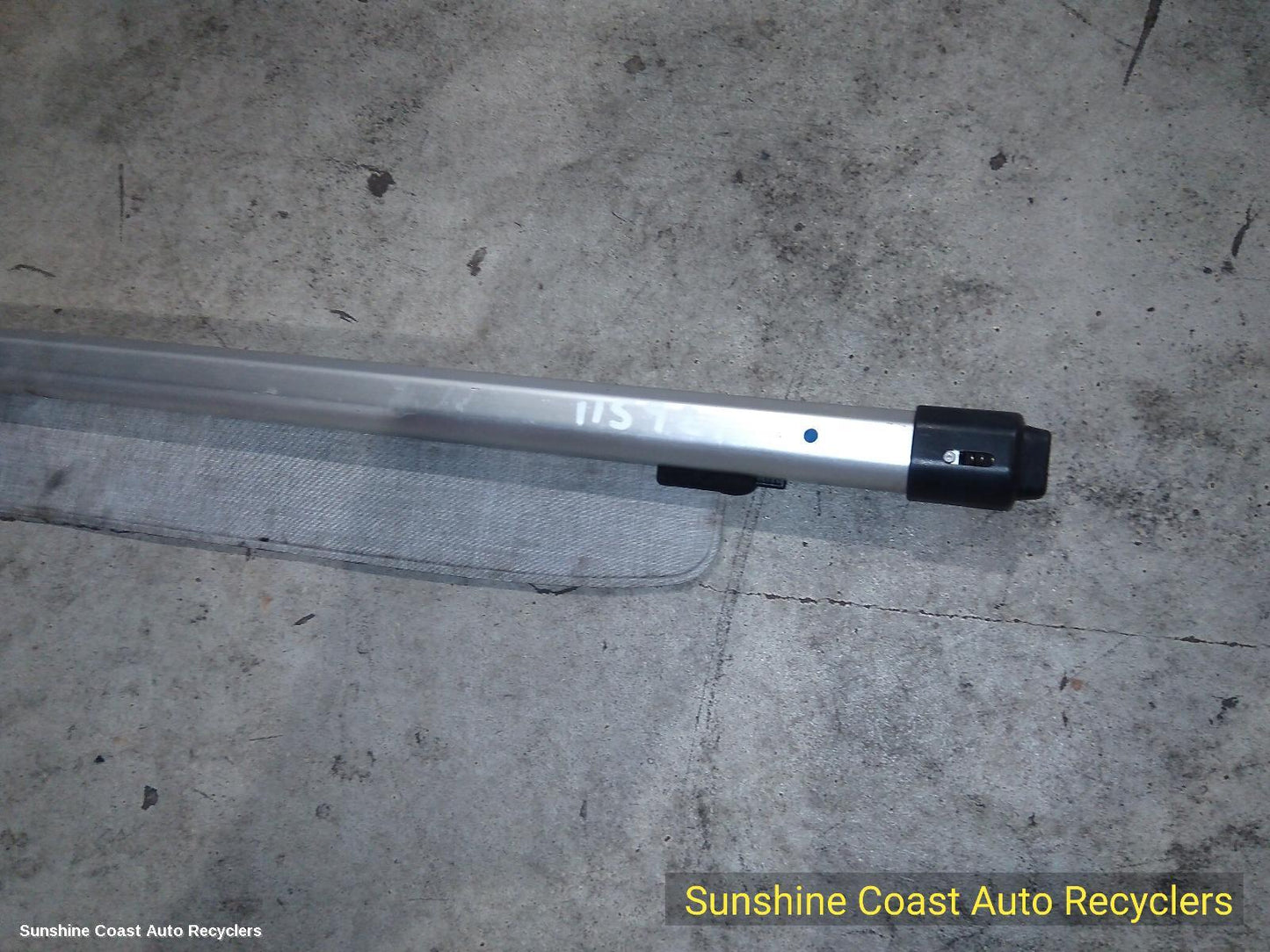 2013 Mitsubishi Outlander Parcel Shelf Cargo Blind