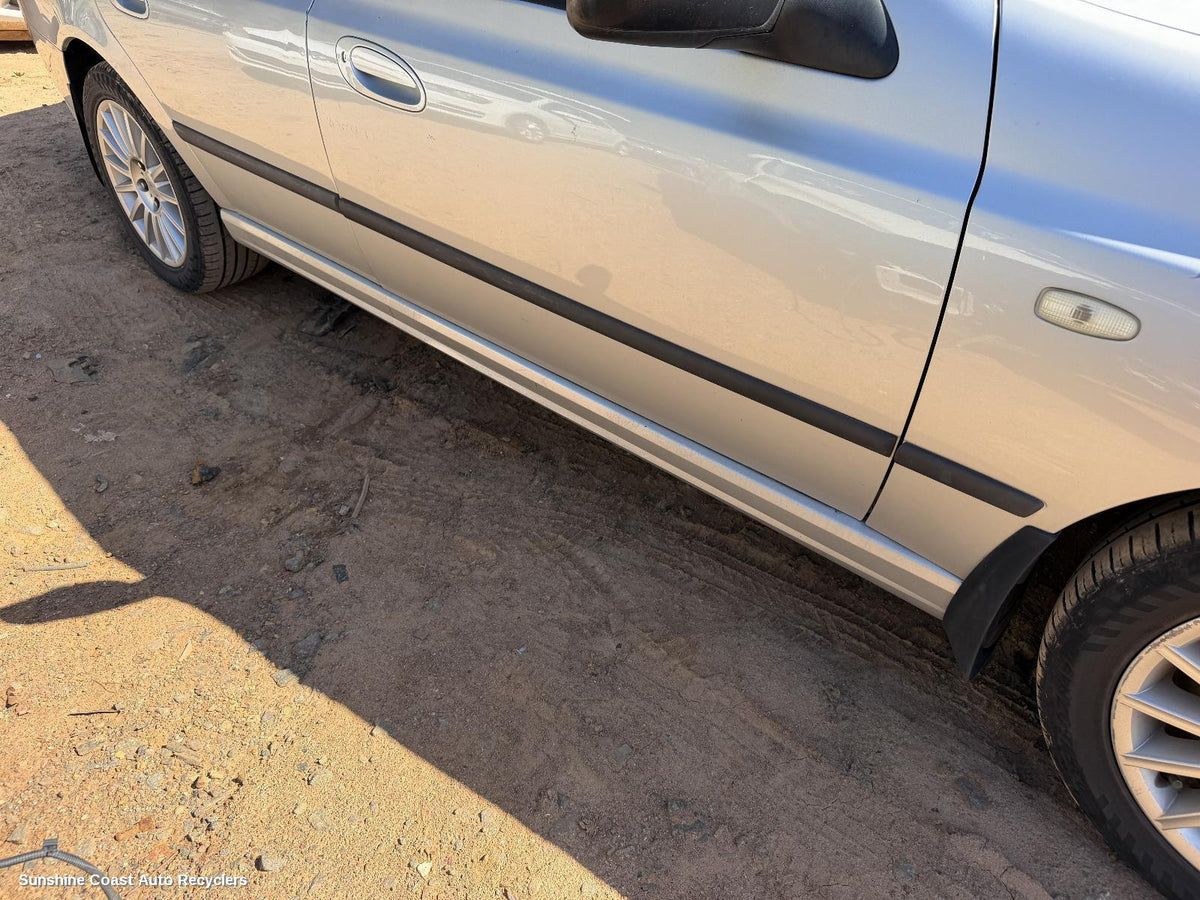 2002-2008 Ford Falcon Side Step Skirt