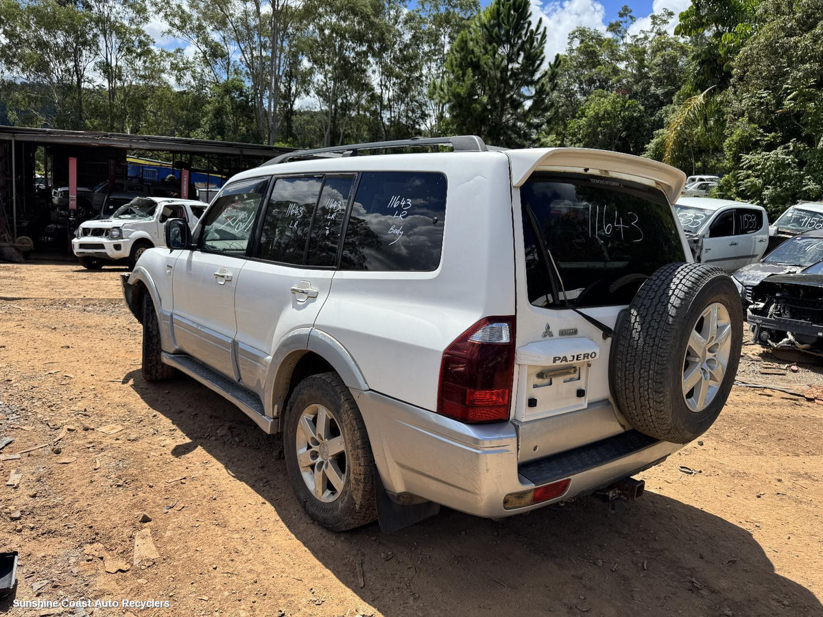 2002-2006 Mitsubishi Pajero Trans Gearbox