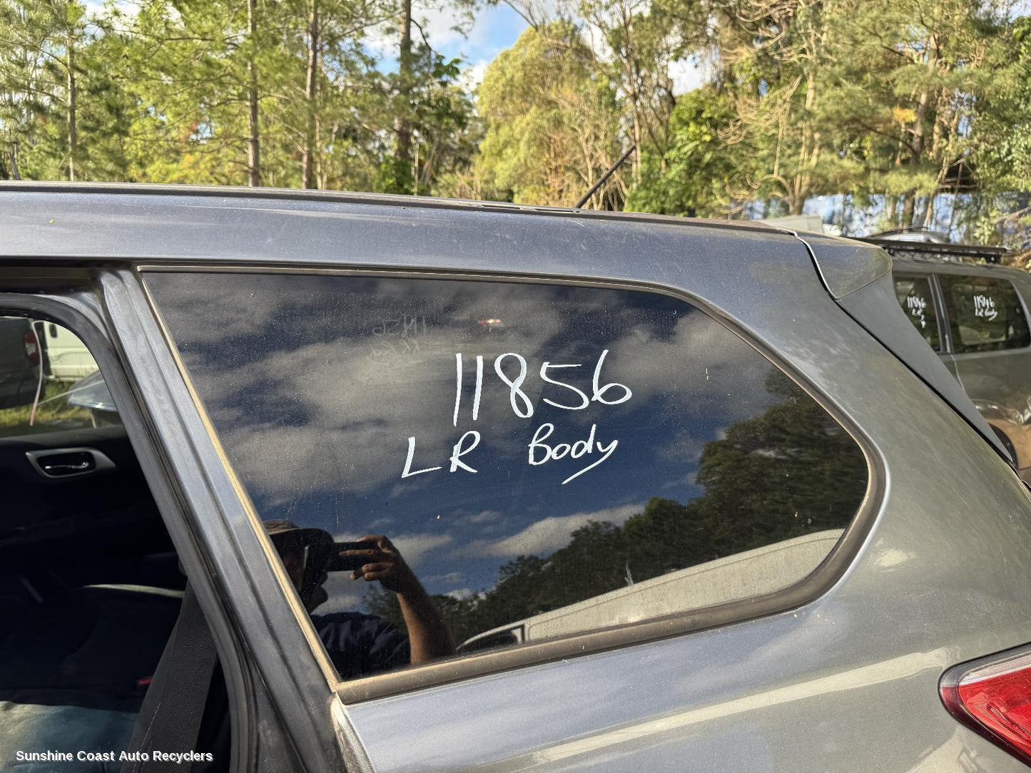 2016 Nissan Pathfinder Left Rear Side Glass