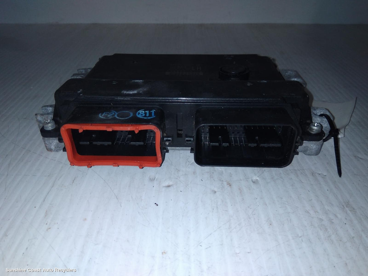2004-2011 Suzuki Swift Ecu