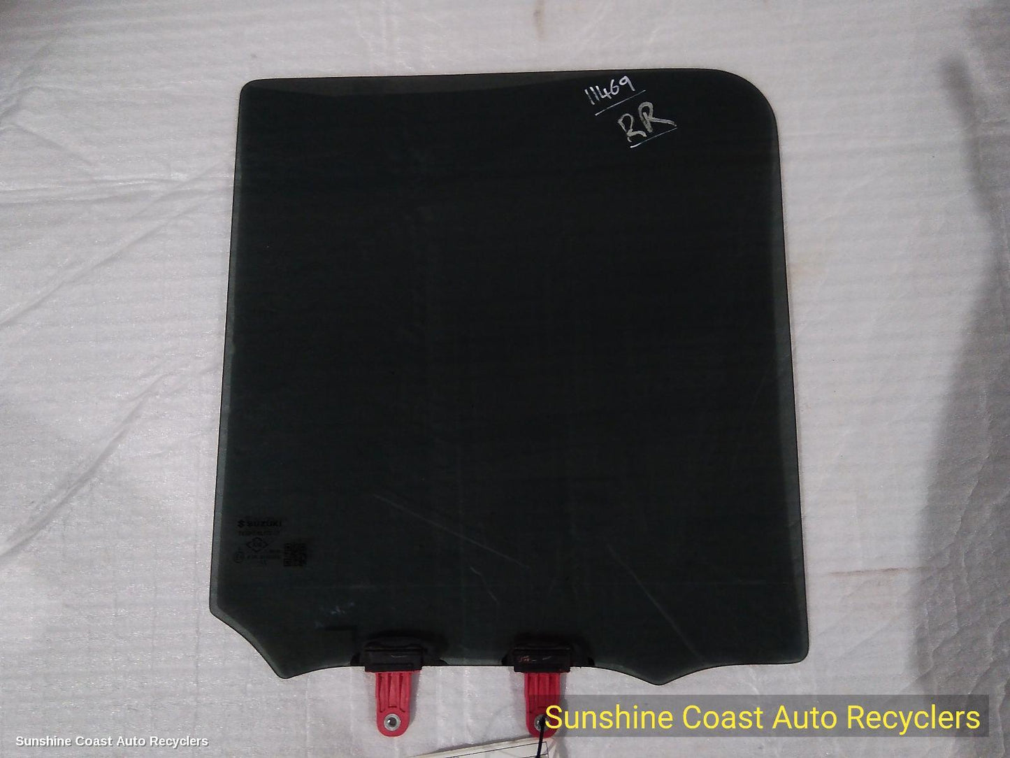 2024 Suzuki Jimny Right Rear Door Window