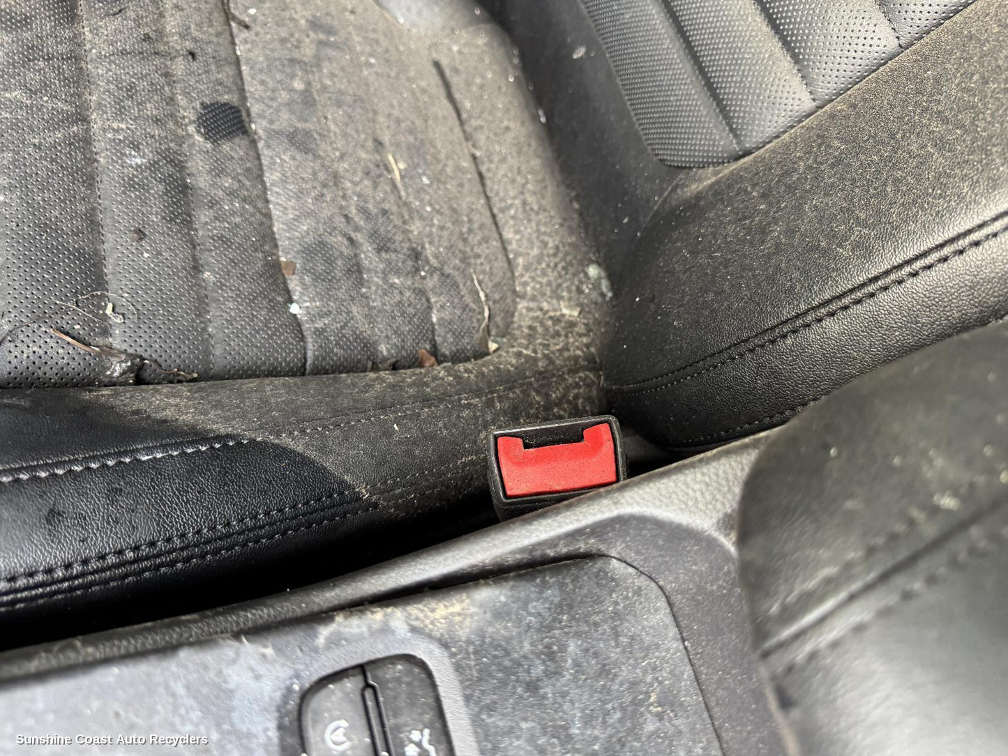 2022-2026 Ford Everest Seatbelt Stalk
