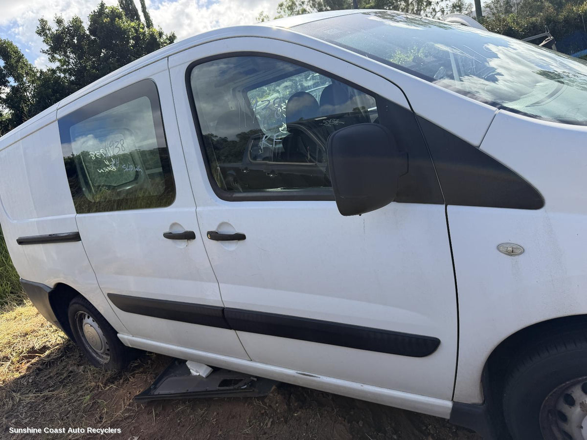 2008-2015 Peugeot Expert Right Front Door