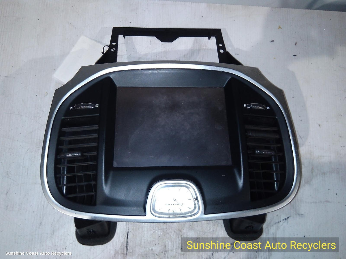 2011-2014 Chrysler 300c Radio Cd Dvd Sat Tv