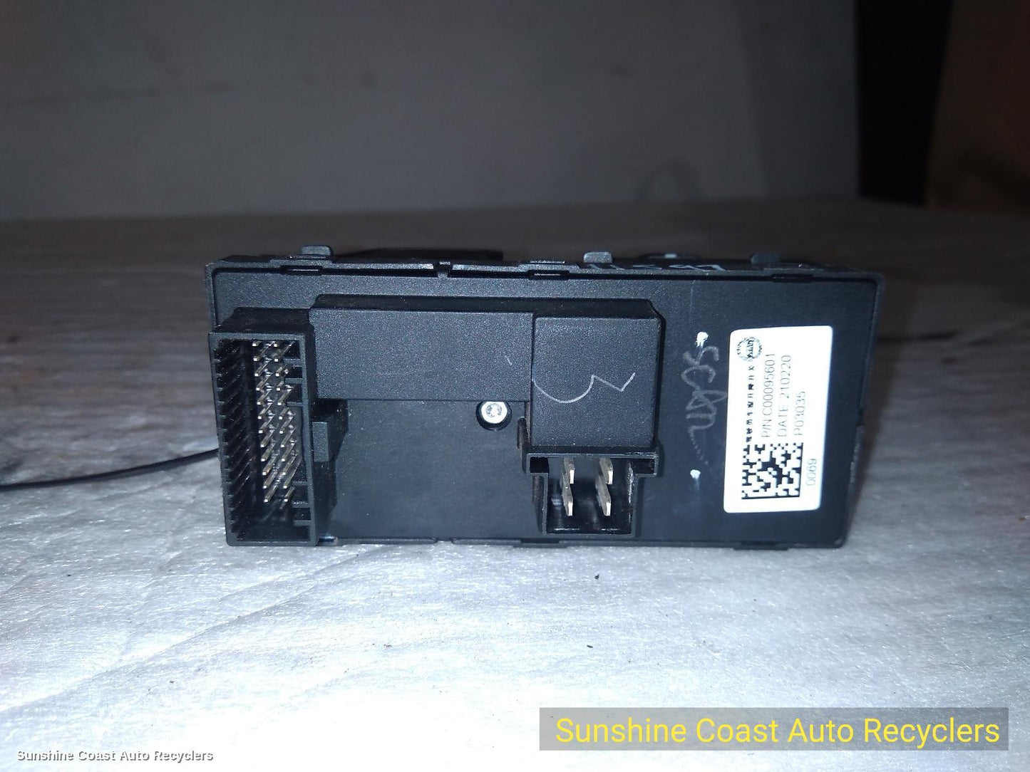 2020-2026 Ldv Deliver 9 Pwr Dr Wind Switch