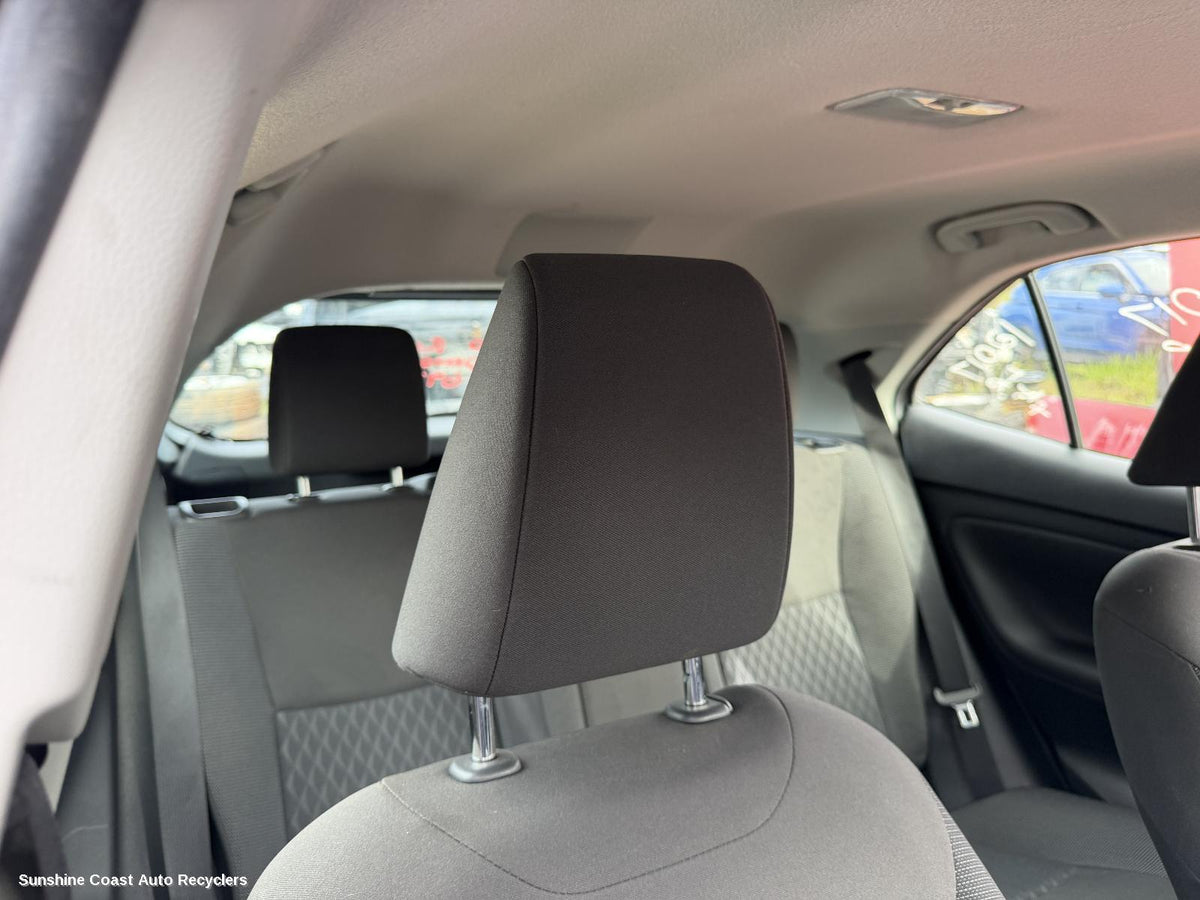 2020-2026 Toyota Yaris Cross Headrest