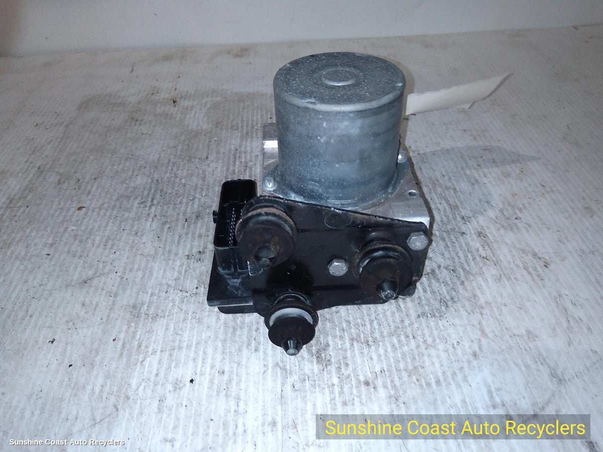 2008-2017 Audi Q5 Abs Pump Modulator