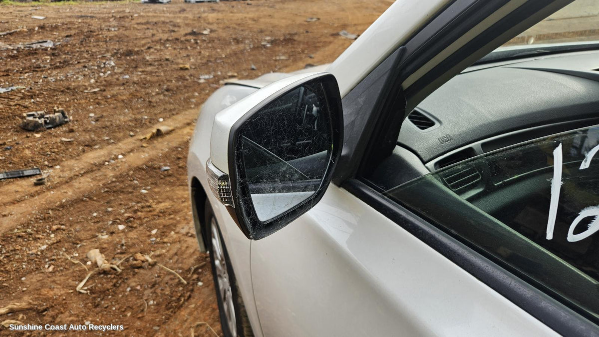 2012-2014 Subaru Liberty Left Door Mirror