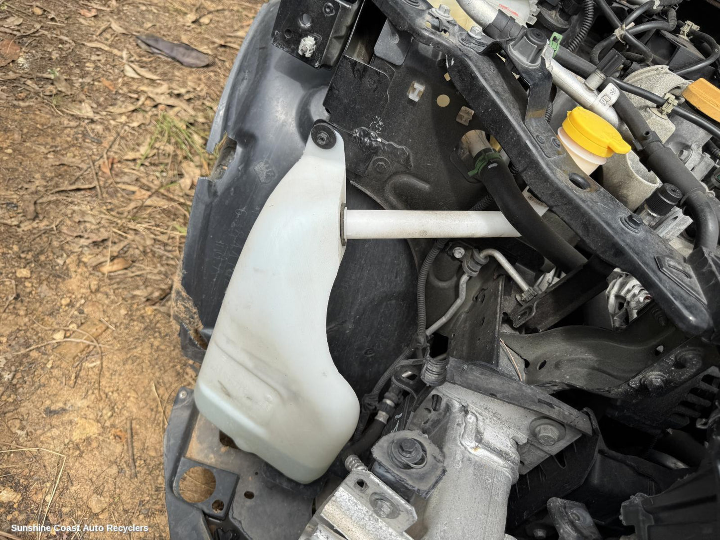 2011 Renault Megane Washer Bottle