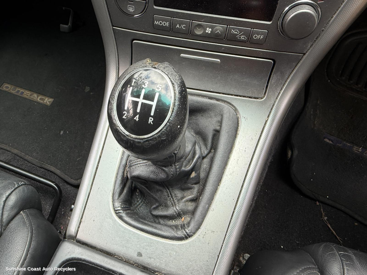 2003-2006 Subaru Outback Gear Stick Shifter