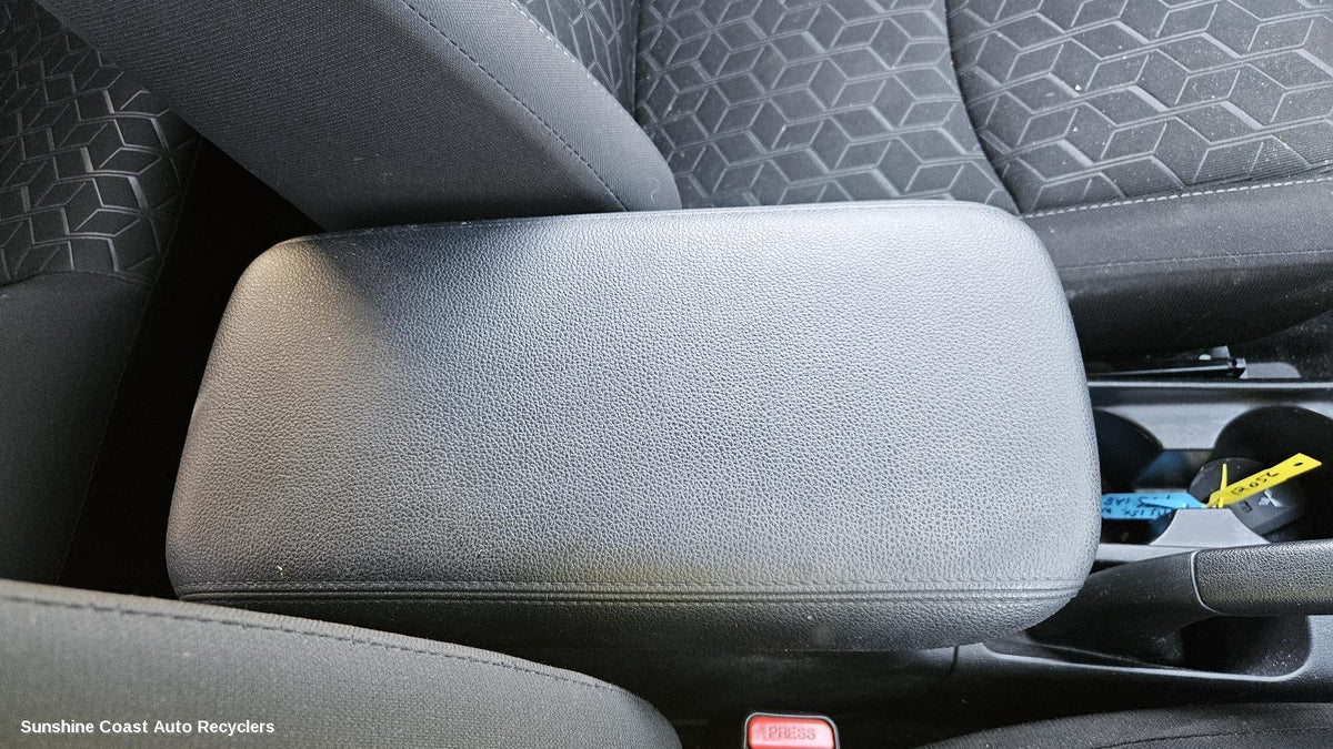 2017-2024 Mitsubishi Asx Console