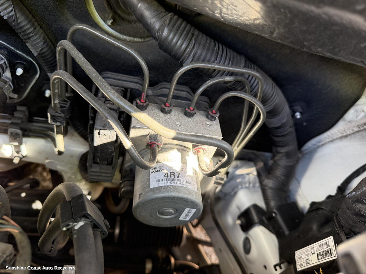 2013-2019 Hyundai Accent Abs Pump Modulator