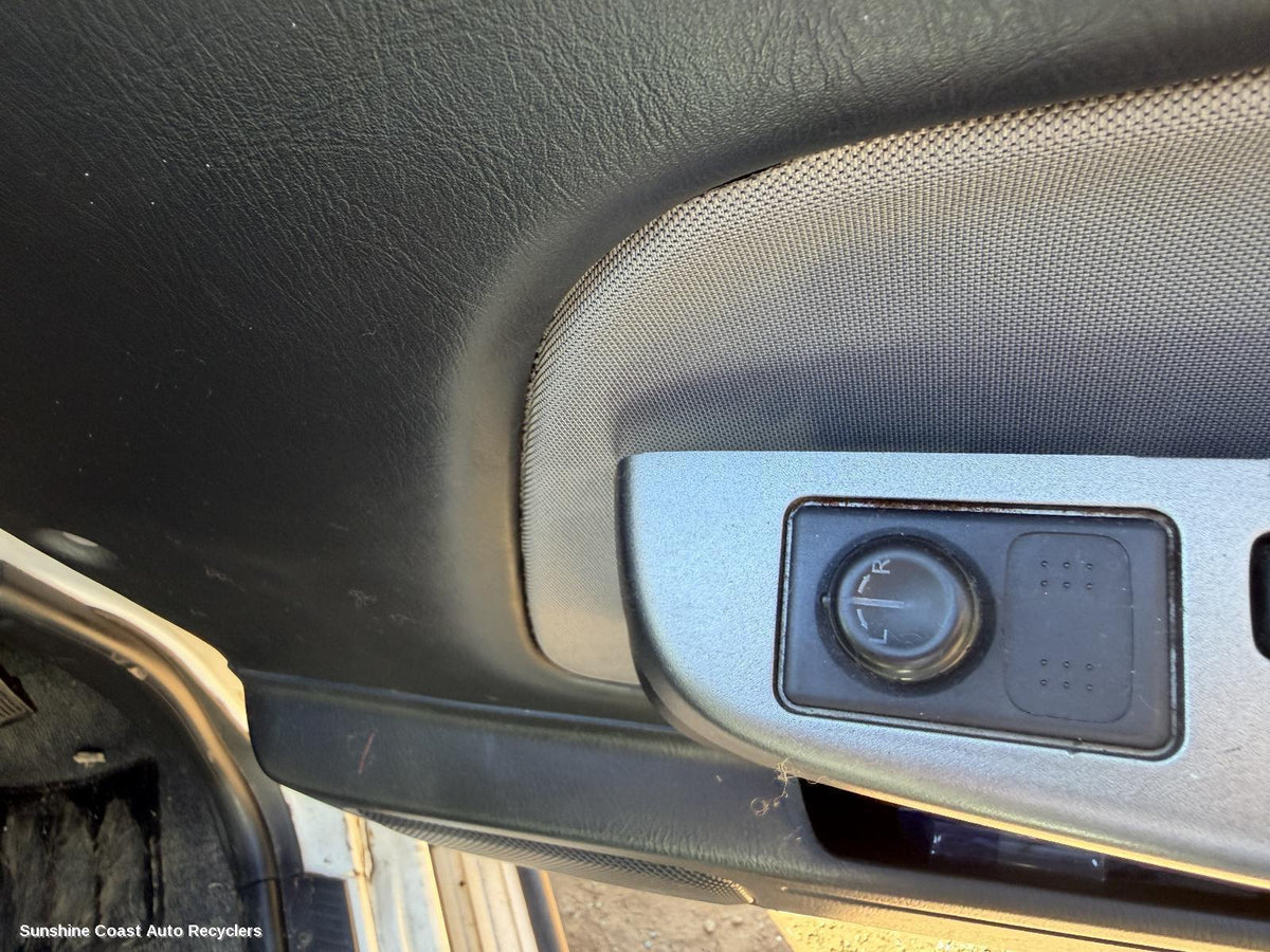 2001-2015 Nissan Navara Misc Switch Relay