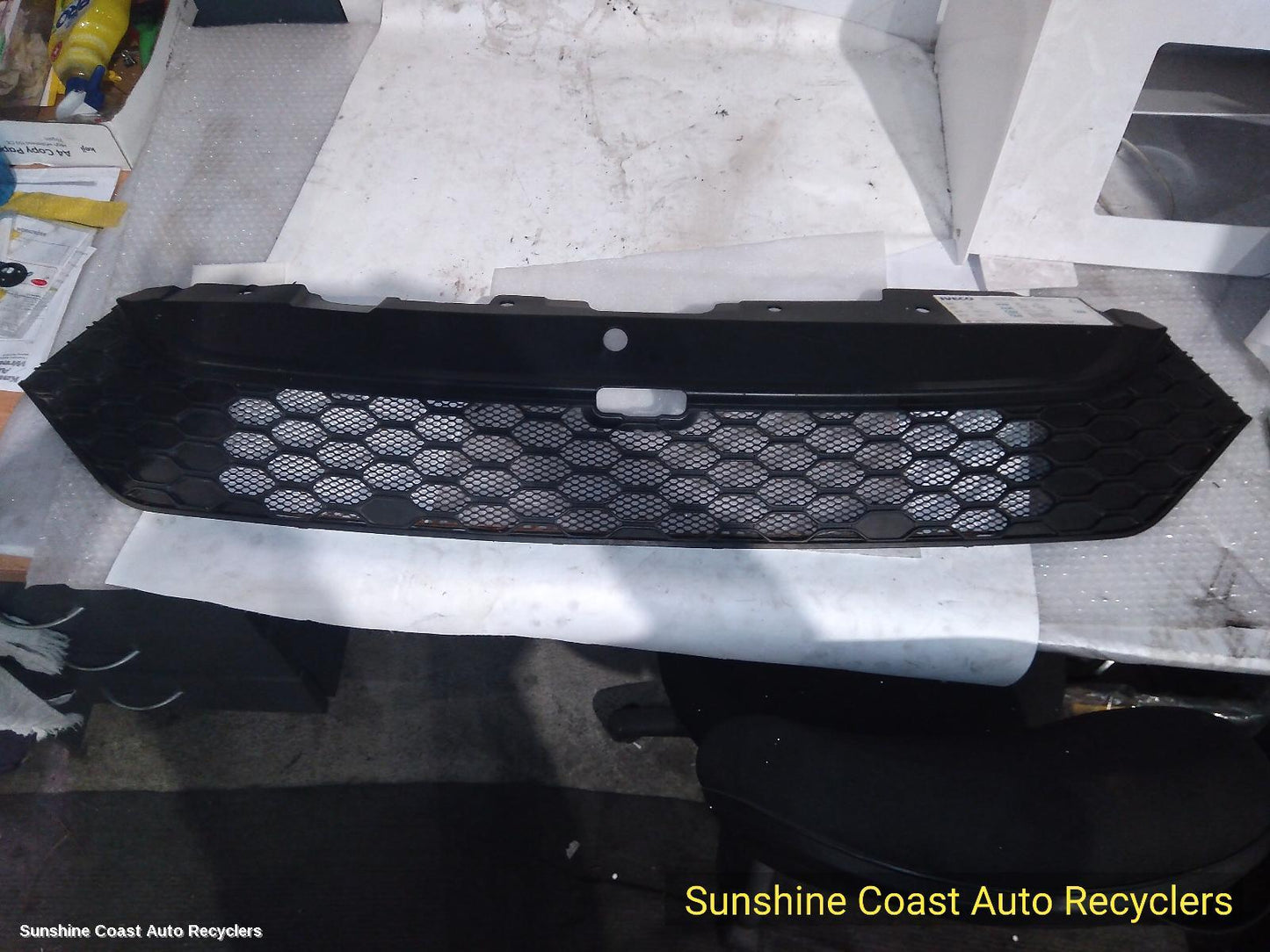 2015-2021 Iveco Daily Grille