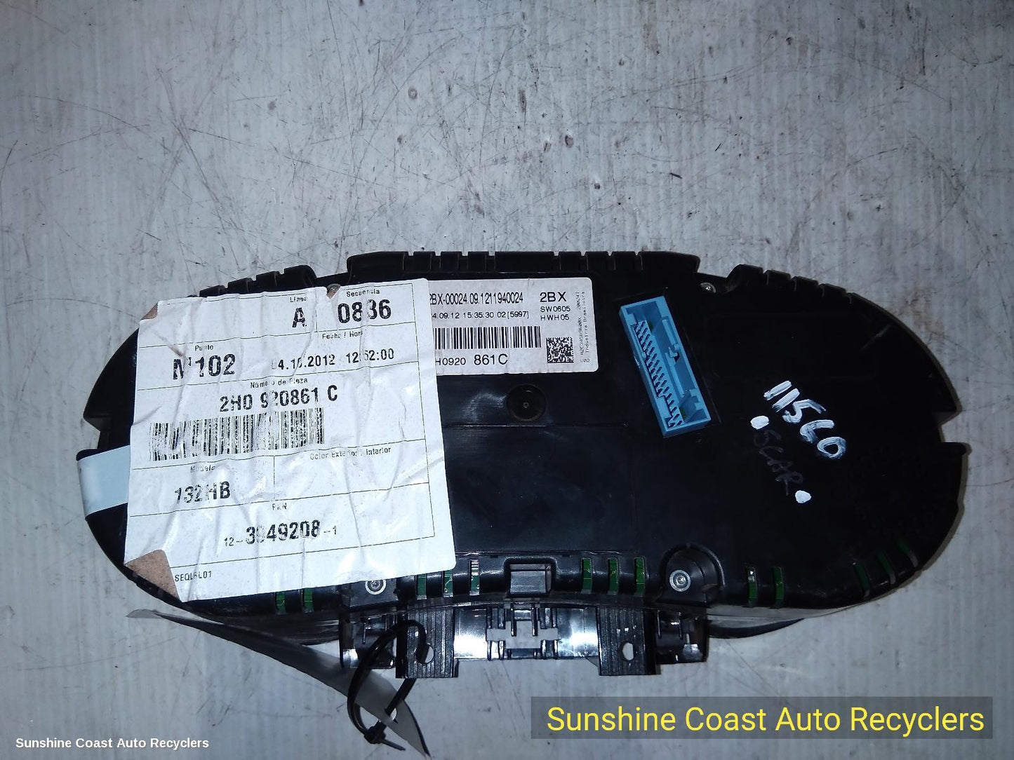 2012 Volkswagen Amarok Instrument Cluster